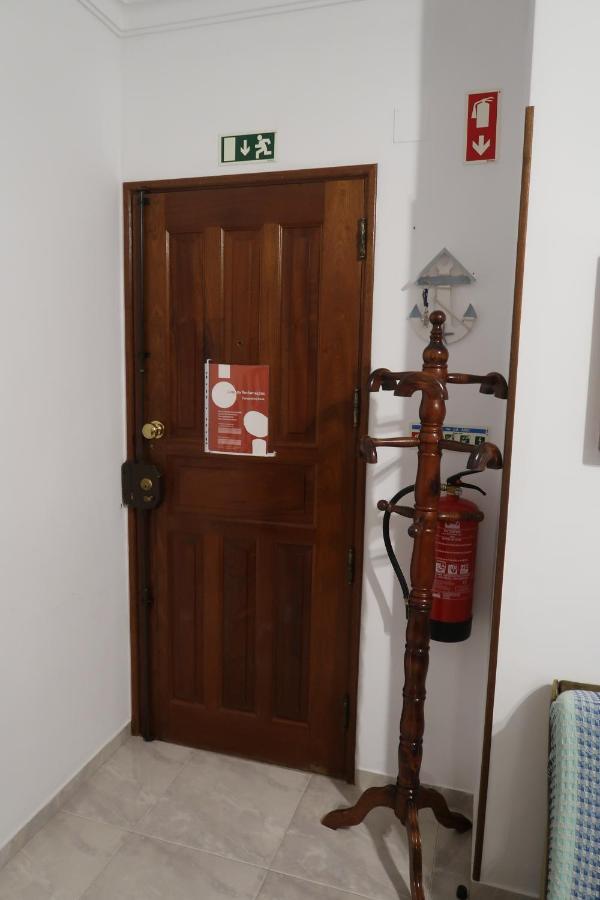 Ancora Guest House Monte Gordo Bagian luar foto